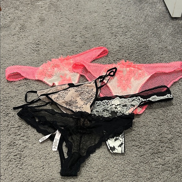 Lace Trim Intimates Set - Pink and Black - Picture 1 of 7